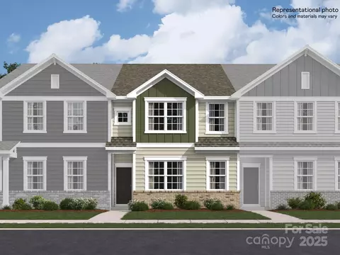 9863 Old Garden Cir, Gastonia, NC 28056