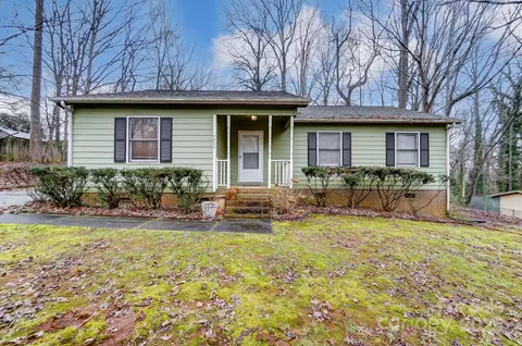 4452 Huntington Dr, Gastonia, NC 28056