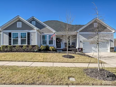 12612 Es Draper Dr, Huntersville, NC 28078