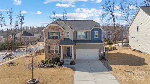 13303 Hyperion Hills Ln, Charlotte, NC 28278