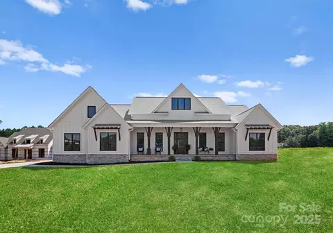 114 Quail Ridge Dr, Mooresville, NC 28117