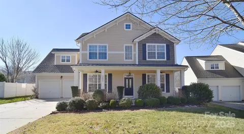9806 Penn Station St, Cornelius, NC 28031