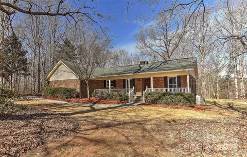 2205 E Brief Rd, Monroe, NC 28110