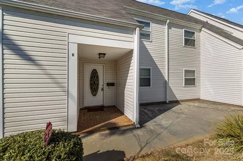 9153 Spyglass B Pl #B, Charlotte, NC 28214