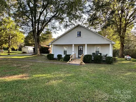 3219 Harmon Rd, Lincolnton, NC 28092