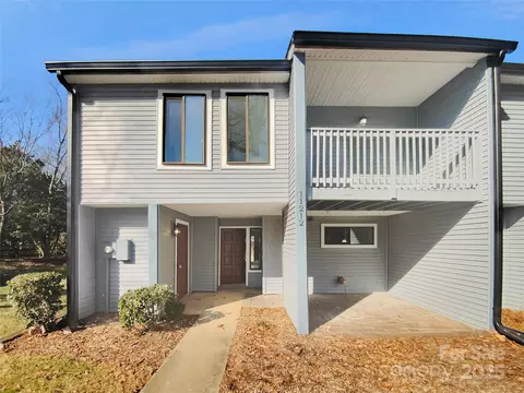 11212 Carmel Chace 101 Dr #101, Charlotte, NC 28226