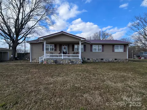 535 Springs East Rd, Lincolnton, NC 28092