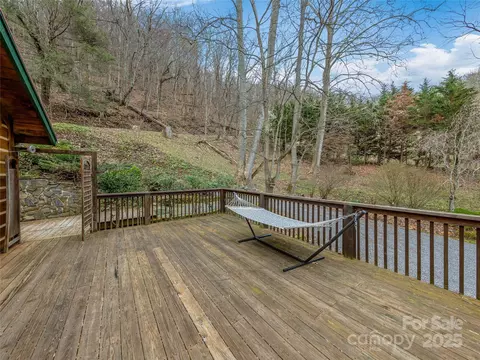 Exterior - 116 Cracker Trl, Clyde, NC 28721 photo 7 of 9