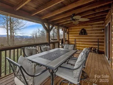 Exterior - 116 Cracker Trl, Clyde, NC 28721 photo 2 of 9