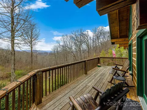 Exterior - 116 Cracker Trl, Clyde, NC 28721 photo 6 of 9