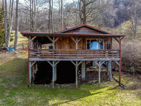 Exterior - 116 Cracker Trl, Clyde, NC 28721 photo 9 of 9