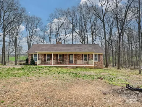 1008 E Sandy Ridge Rd, Monroe, NC 28112