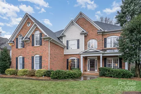 9929 Allyson Park Dr, Charlotte, NC 28277