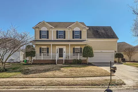 12338 Shadow Ridge Ln, Charlotte, NC 28273