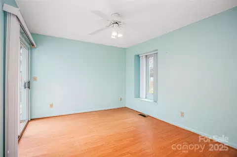 Bedroom - 33287 Mann Rd, Albemarle, NC 28001 photo 1 of 7