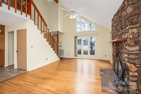 Living - 33287 Mann Rd, Albemarle, NC 28001 photo 3 of 5