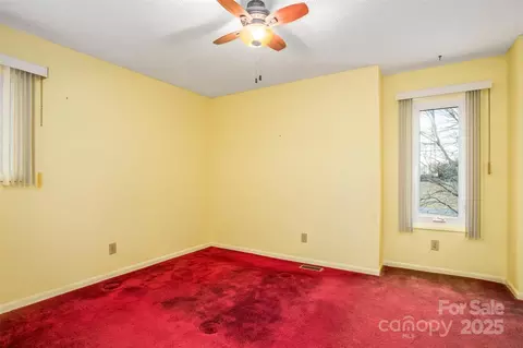 Bedroom - 33287 Mann Rd, Albemarle, NC 28001 photo 5 of 7