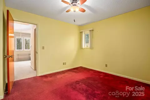 Bedroom - 33287 Mann Rd, Albemarle, NC 28001 photo 6 of 7