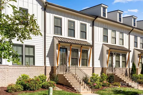11936 Fiddlers Roof Ln, Charlotte, NC 28277
