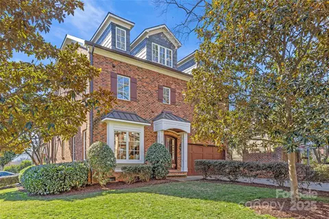 303 Hillside Ave, Charlotte, NC 28209