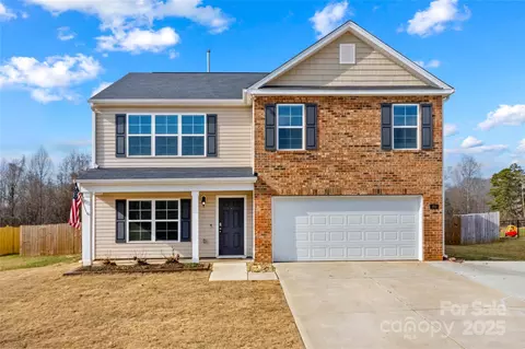 200 Ashfield Ln, Lexington, NC 27292