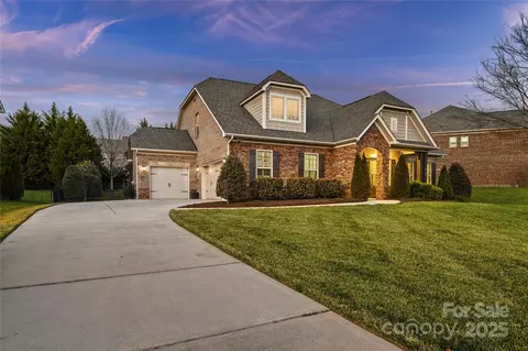8130 Clems Branch Rd, Fort Mill, SC 29707