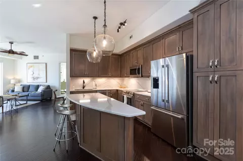 4620 Piedmont Row 504 Dr #504, Charlotte, NC 28210