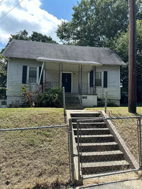 1019 W 5th Ave, Gastonia, NC 28052