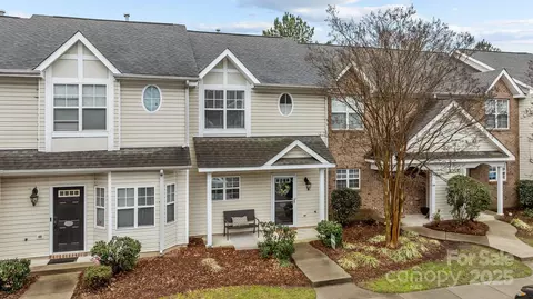12250 Savannah Garden Dr, Charlotte, NC 28273