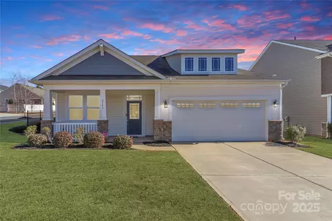 6503 Georgia Oak Rd, Charlotte, NC 28269