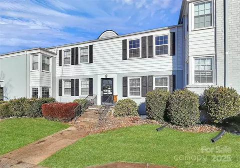 435 Wakefield B Dr #B, Charlotte, NC 28209
