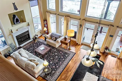 Living - 60 E Valley View Dr, Marion, NC 28752 photo 8 of 9