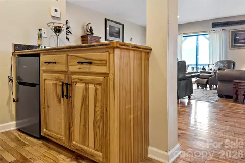 Kitchen - 60 E Valley View Dr, Marion, NC 28752 photo 4 of 4
