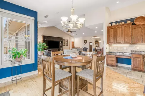 Dining - 169 Stoneybrook Way, Tryon, NC 28782 photo 2 of 2