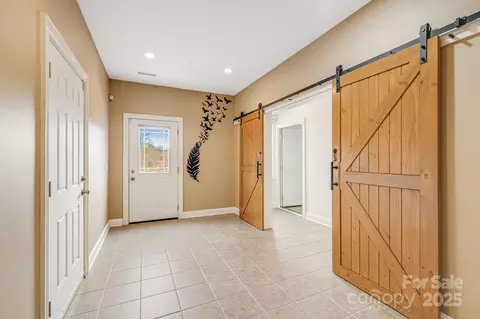 Entry Way - 169 Stoneybrook Way, Tryon, NC 28782 photo 2 of 3
