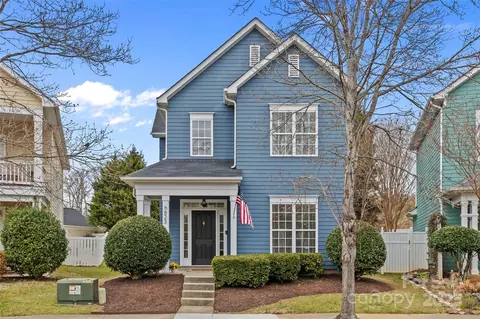 6823 Dunton St, Huntersville, NC 28078