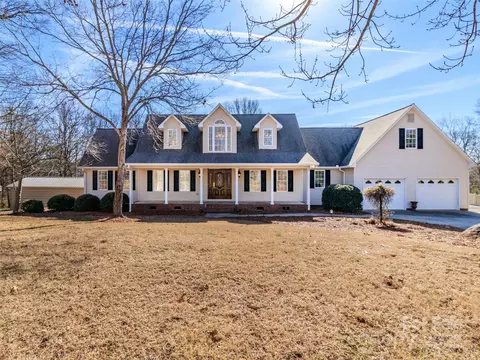 315 Harvard Dr, Albemarle, NC 28001