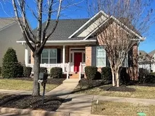 18211 Ebenezer Dr, Cornelius, NC 28031