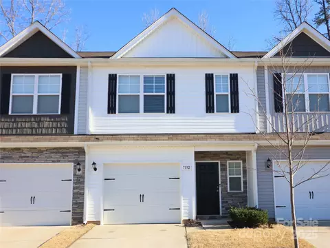7132 Somerford Rd, Charlotte, NC 28215