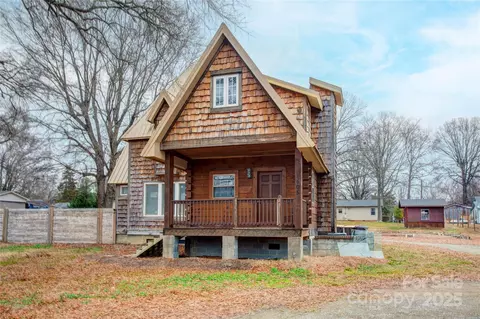 1505 S Ridge Ave, Kannapolis, NC 28083
