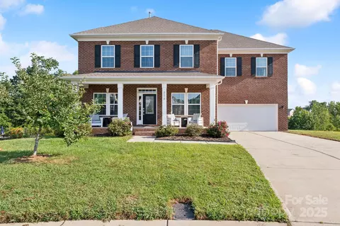 2178 Grist Mill Dr, Concord, NC 28025