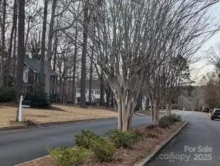 2766 Oakhurst Dr, Rock Hill, SC 29732