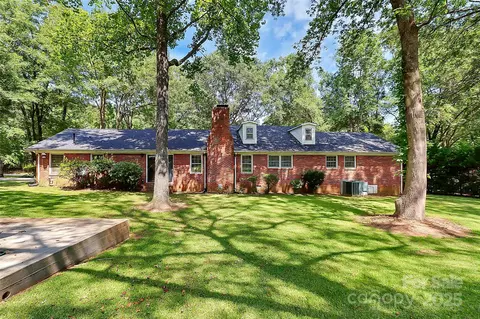 1801 Windsor Dr, Lancaster, SC 29720 photo 22