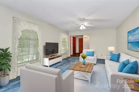 1801 Windsor Dr, Lancaster, SC 29720 photo 3