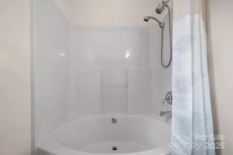 Bath - 4530 Meandering Way, Conover, NC 28613 photo 2 of 7
