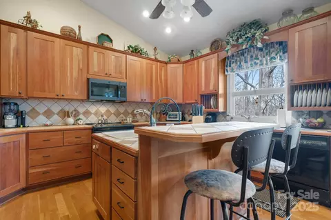 Kitchen - 4530 Meandering Way, Conover, NC 28613 photo 1 of 5