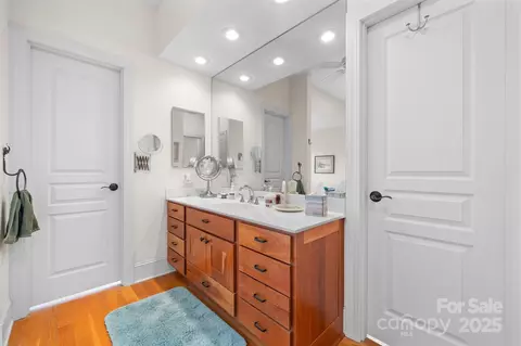 Bath - 4530 Meandering Way, Conover, NC 28613 photo 6 of 7