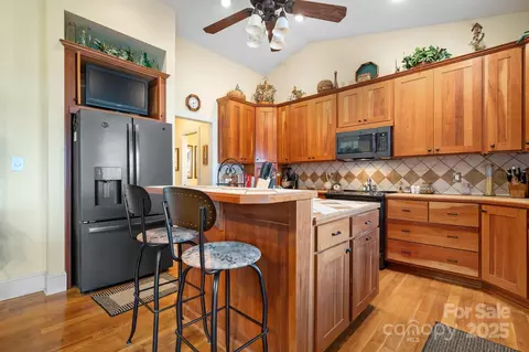 Kitchen - 4530 Meandering Way, Conover, NC 28613 photo 5 of 5