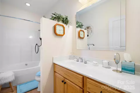 Bath - 4530 Meandering Way, Conover, NC 28613 photo 1 of 7