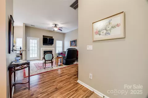 Entry Way - 3012 Viola Ln, Monroe, NC 28110 photo 2 of 2